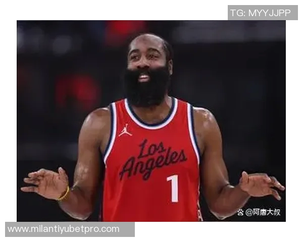 德里克琼斯自信称与科林斯是联盟弹跳力最强组合的事实分享 德里克琼斯自信称与科林斯是联盟弹跳力最强组合的事实分享