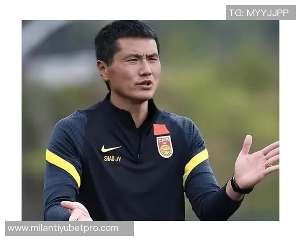 直播吧报道宋凯邵佳一亲临现场共同见证足协杯决赛精彩对决 直播吧报道宋凯邵佳一亲临现场共同见证足协杯决赛精彩对决