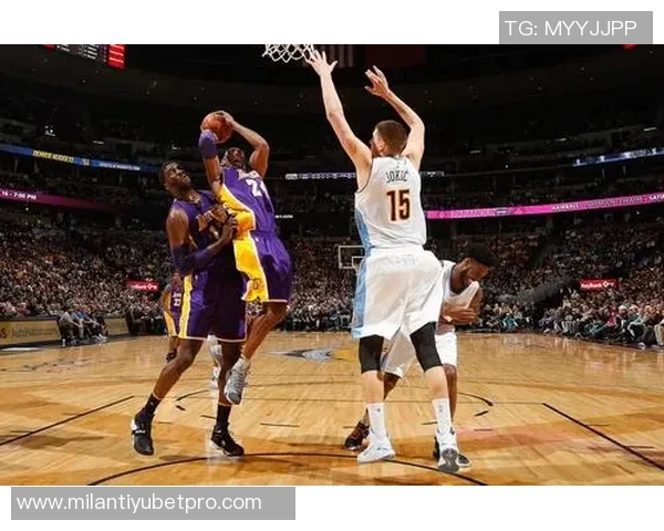 追梦之路:约基奇的天赋已跻身历史前十夺冠之路仍需努力与坚持 追梦之路:约基奇的天赋已跻身历史前十夺冠之路仍需努力与坚持