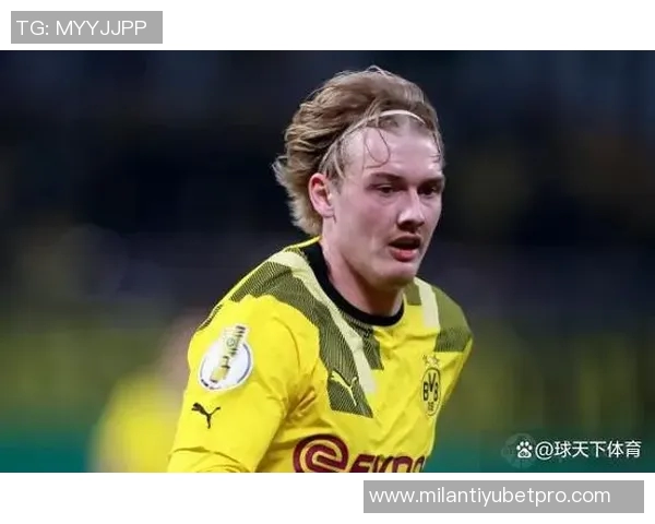 多特蒙德宣布与34岁门将迈尔续约至2027年，继续为球队贡献力量
