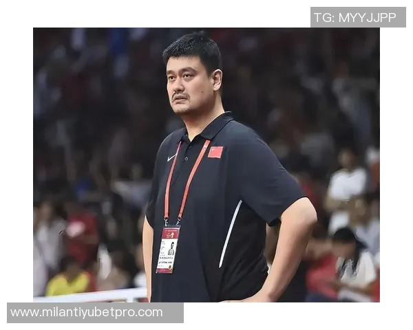 姚明奥尼尔韦德卡特齐聚中国赛现场引发球迷热议