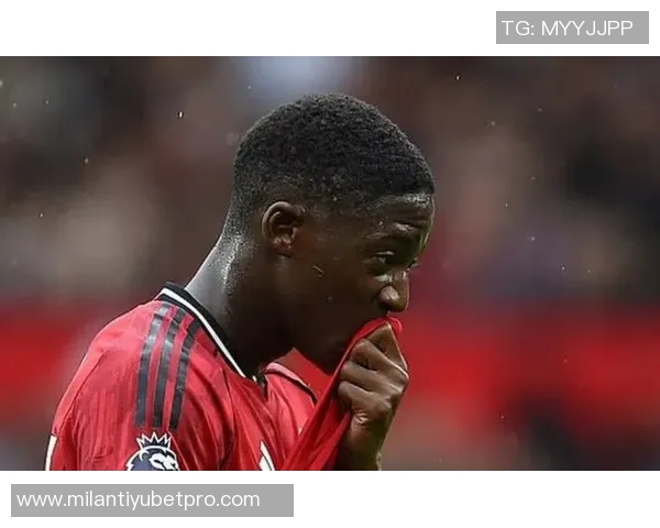 瑞天空报道曼联纽卡法兰克福争夺阿贾克斯17岁中场新星莫吉奥